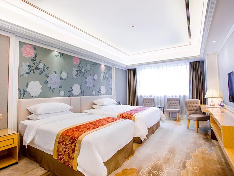 Vienna International Hotel Hangzhou South Railway Station Екстер'єр фото